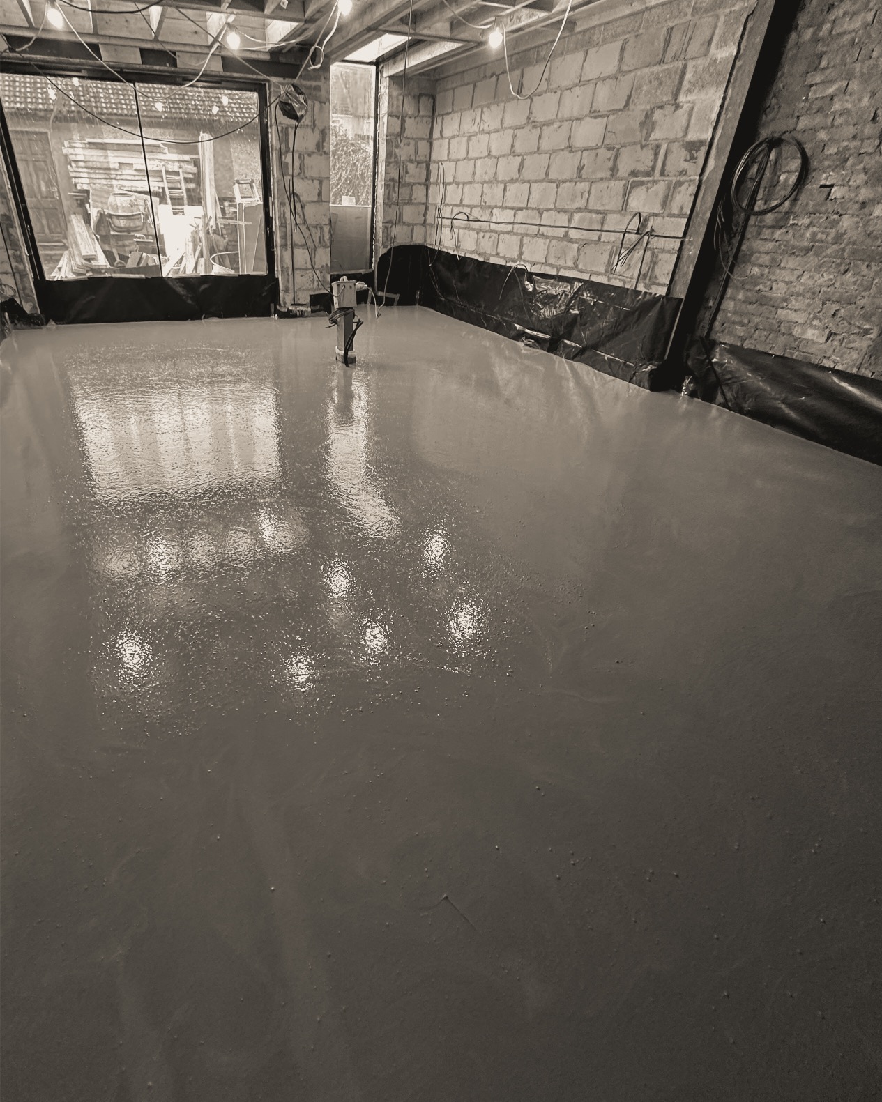 SELF LEVELLING LATEX SCREED FULHAM