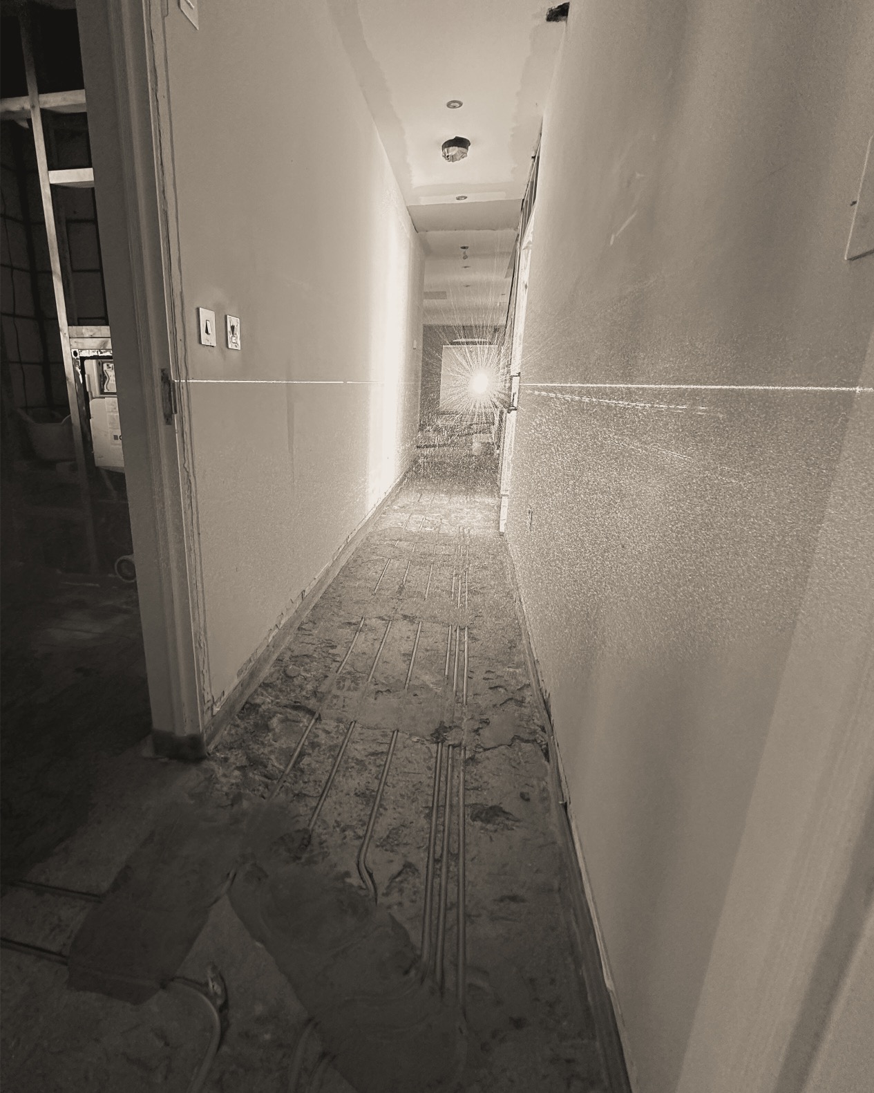 SELF LEVELLING LATEX SCREED REDBRIDGE